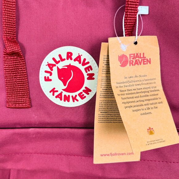 Brand New with Tags Fjällräven Kånken Backpack in Vibrant Berry Red - Picture 3 of 6